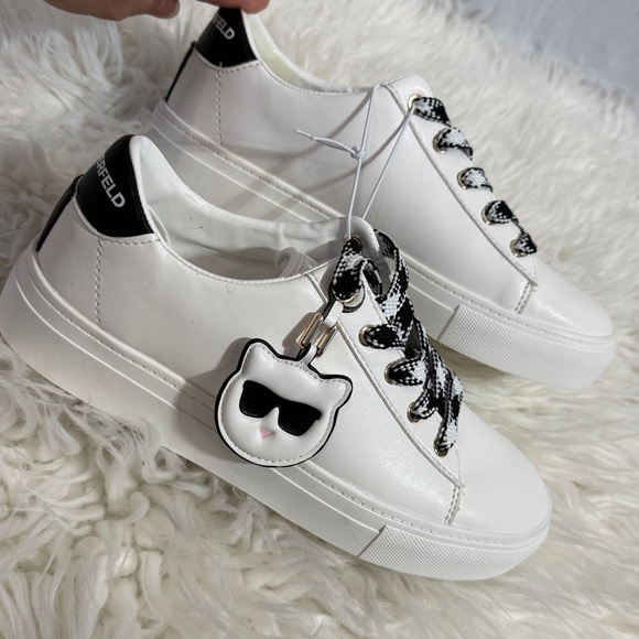 NWT Karl Lagerfeld White Low-Top Sneakers with Black Accents size 7 1/2